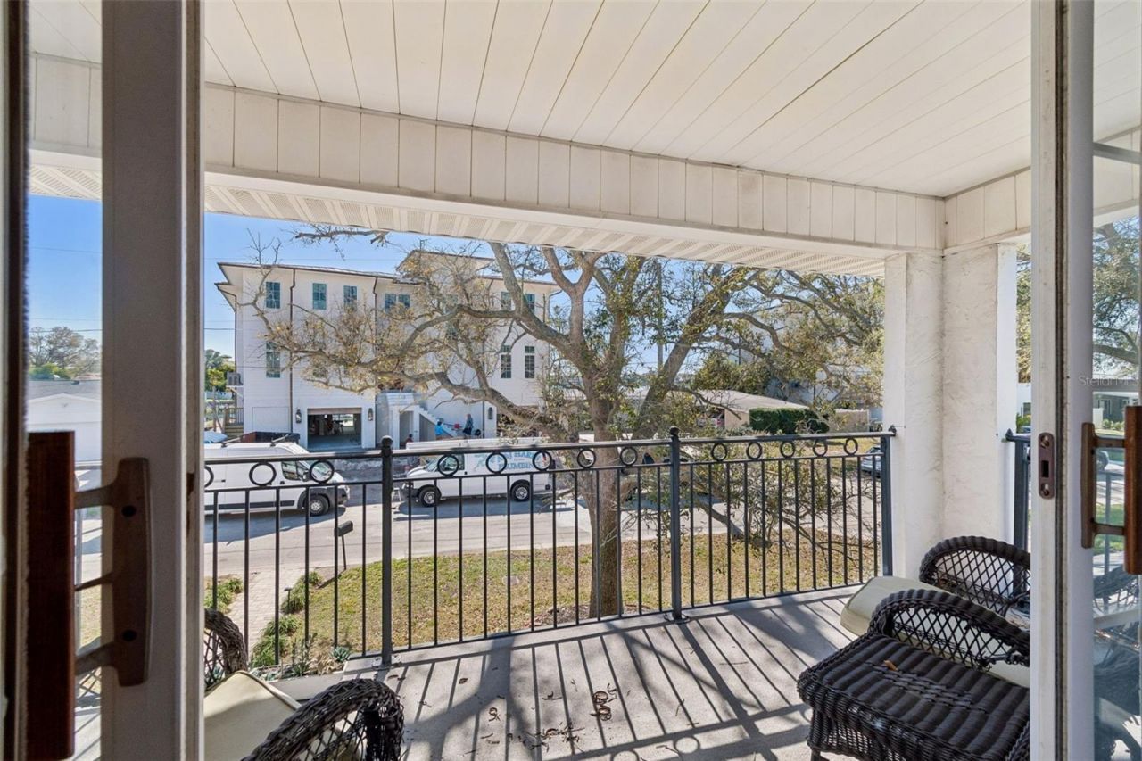 19 Sandpiper Road, Tampa, FL 33609 Photo