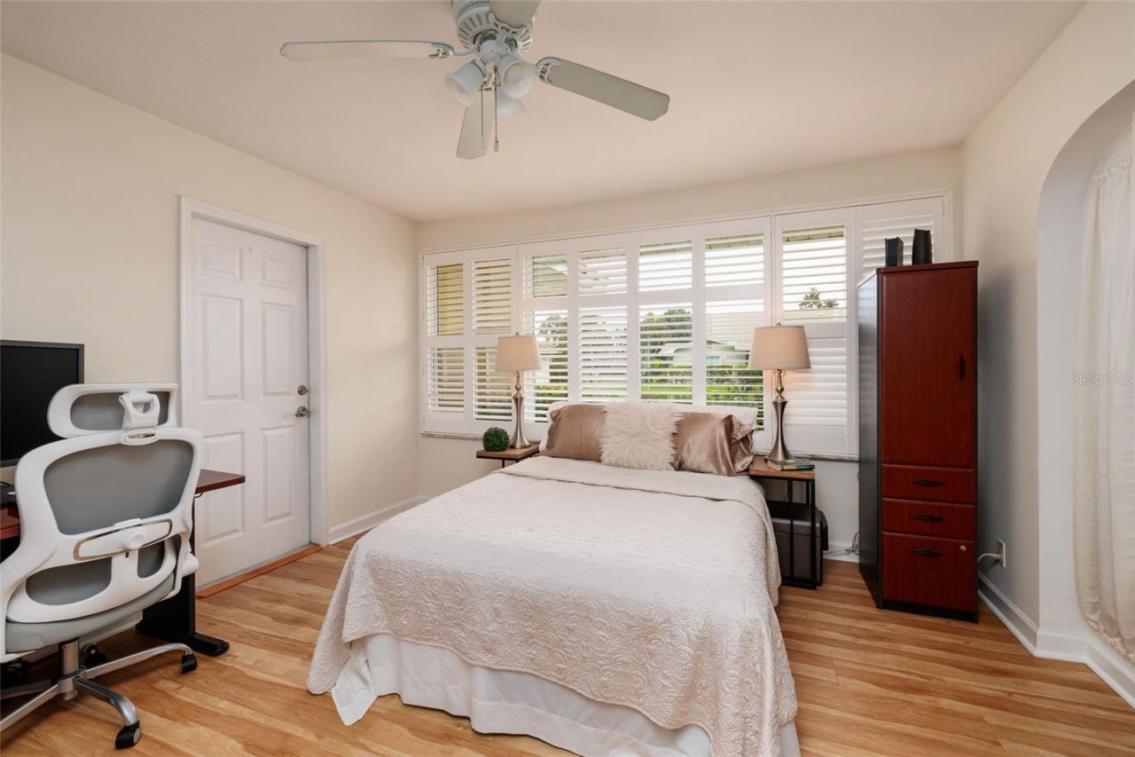 2209 Sunrise Drive Se, Saint Petersburg, FL 33705 Photo