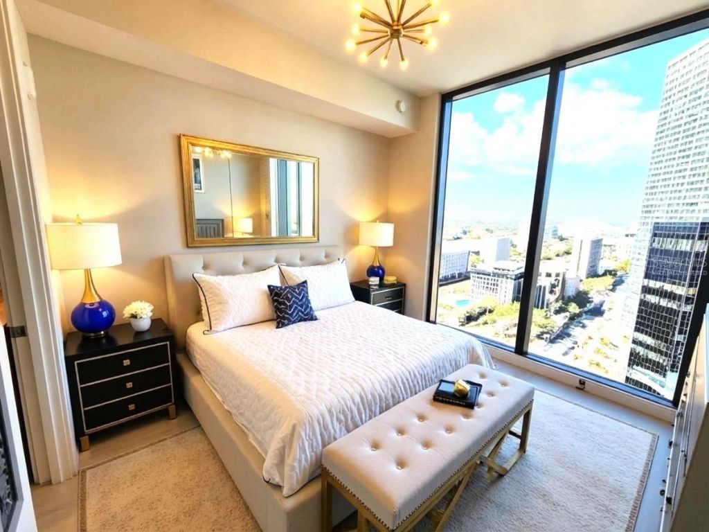 275 1st Avenue S, Unit 2307, Saint Petersburg, FL 33701 Photo