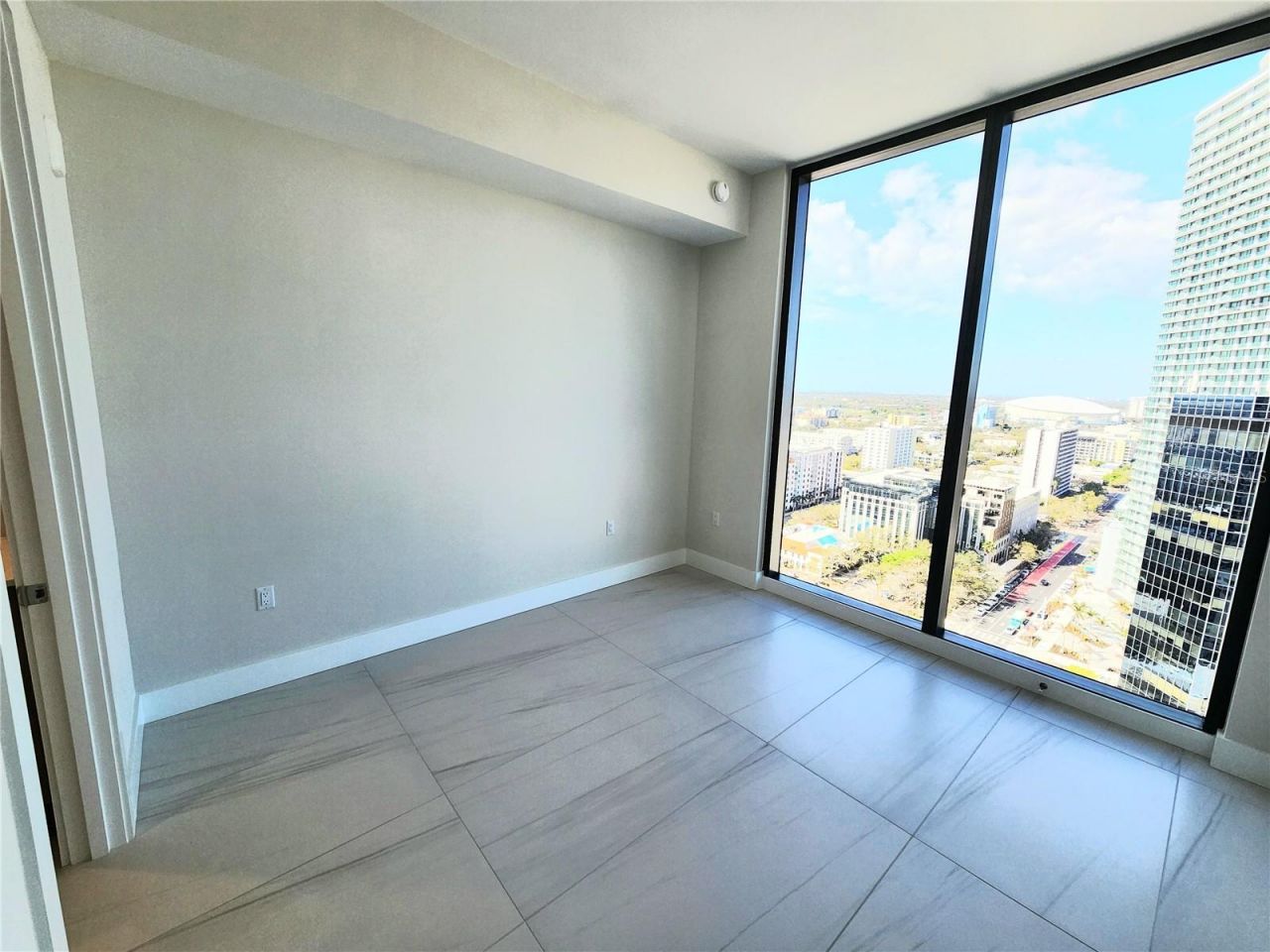 275 1st Avenue S, Unit 2307, Saint Petersburg, FL 33701 Photo