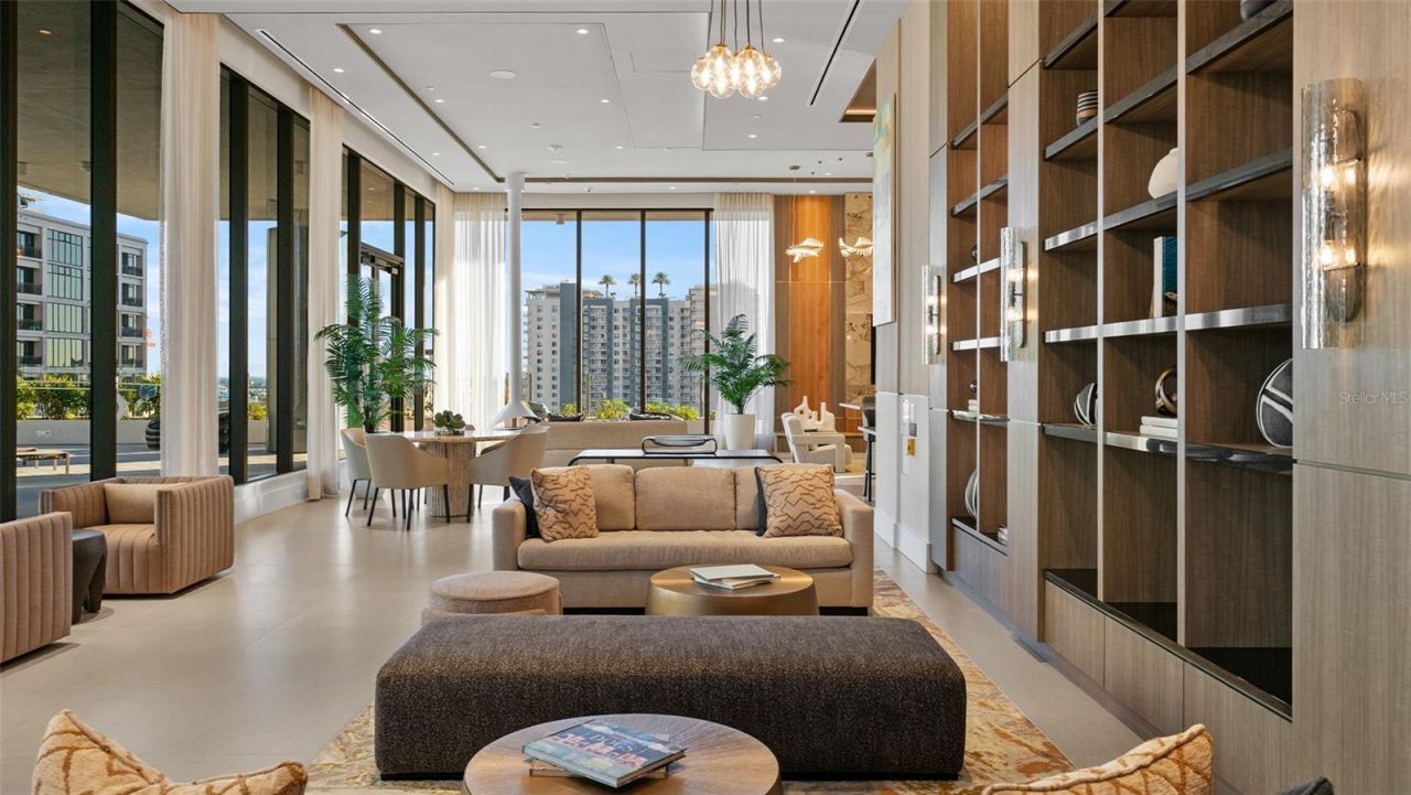 275 1st Avenue S, Unit 2307, Saint Petersburg, FL 33701 Photo