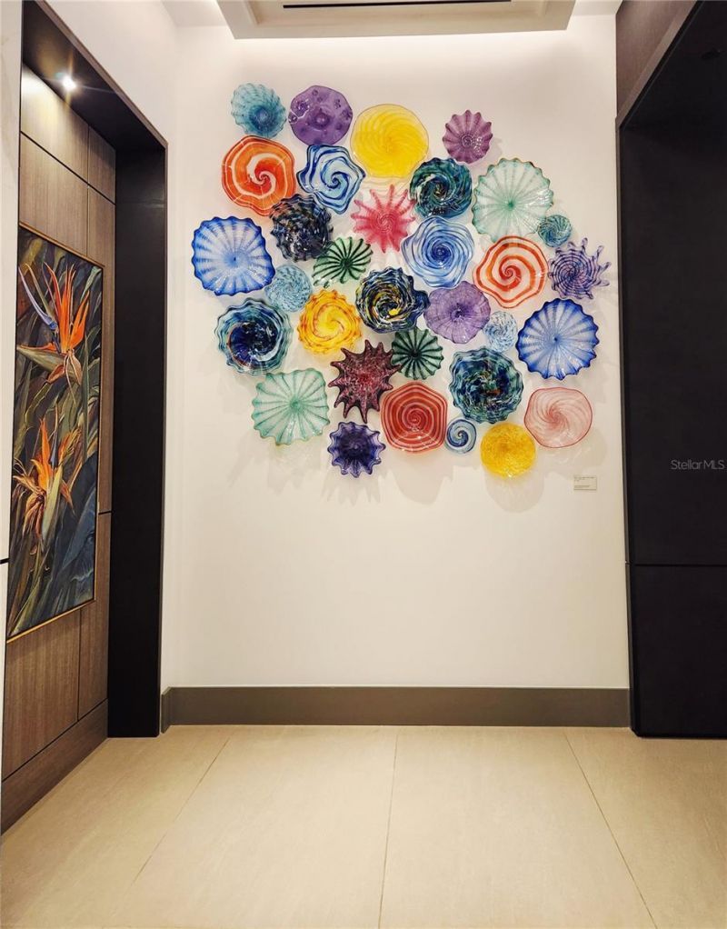 275 1st Avenue S, Unit 2307, Saint Petersburg, FL 33701 Photo