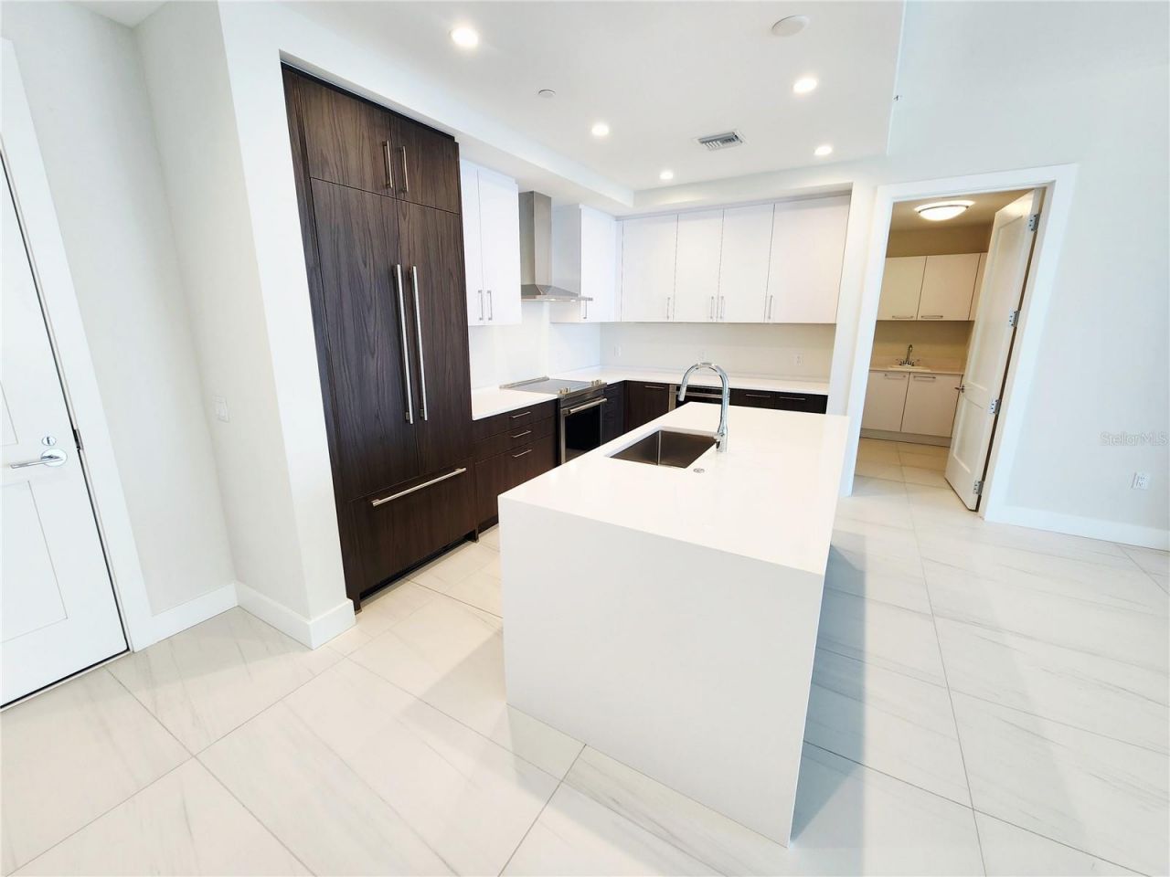 275 1st Avenue S, Unit 2307, Saint Petersburg, FL 33701 Photo