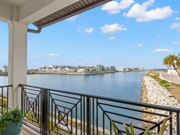 5351 BRIDGE STREET, Unit 19, TAMPA, FL 33611