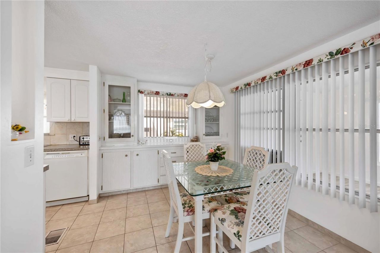 5 N Flora Vista Street, Englewood, FL 34223 Photo