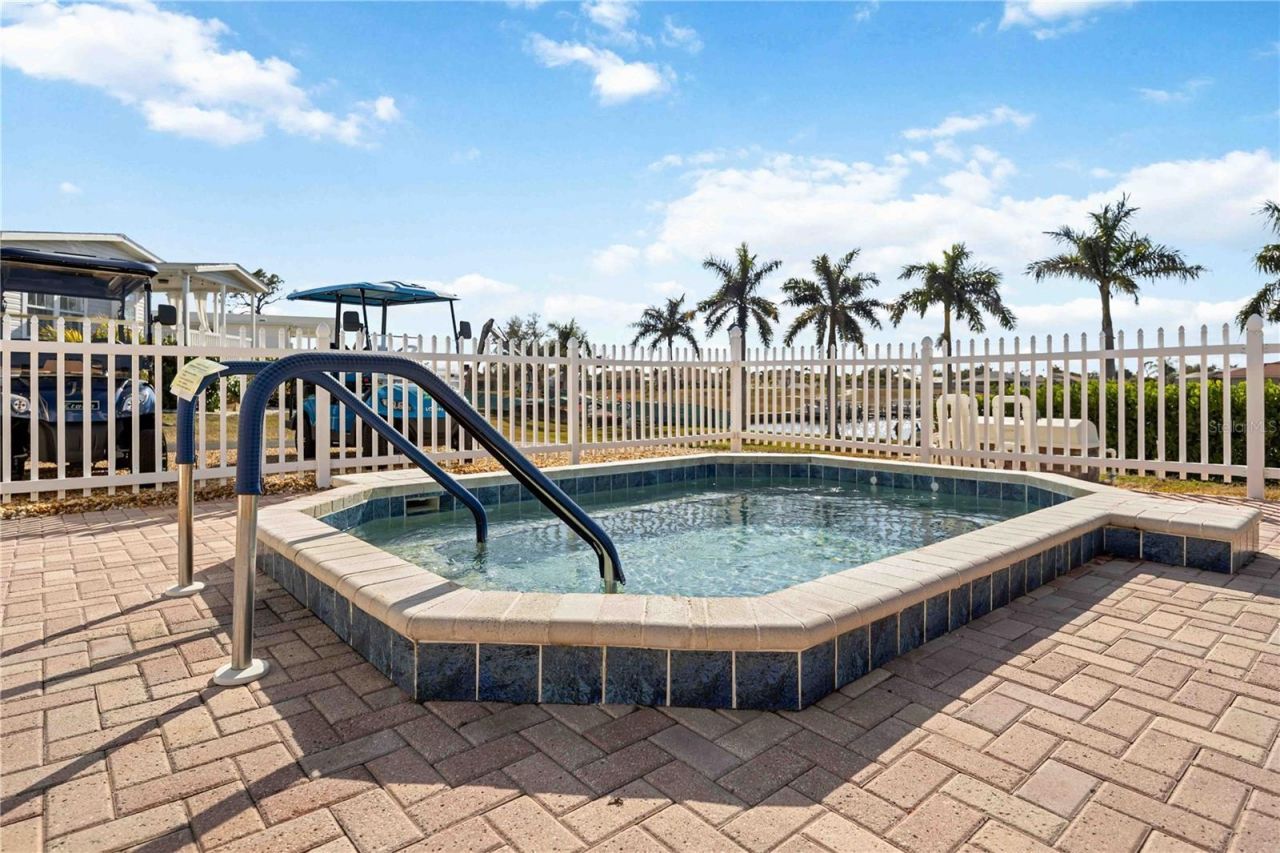 5 N Flora Vista Street, Englewood, FL 34223 Photo