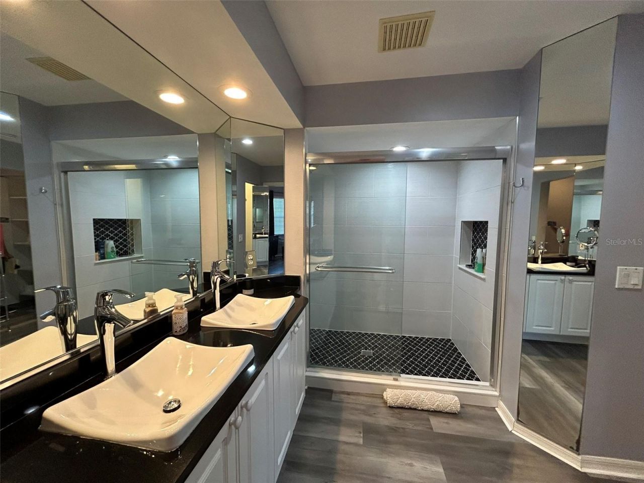 3701 54th Drive W, Unit 201, Bradenton, FL 34210 Photo