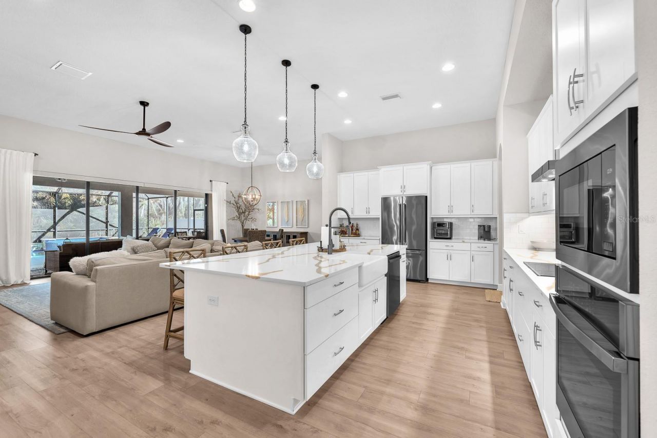 12928 Twin Bridges Drive , Riverview, FL 33579 Photo