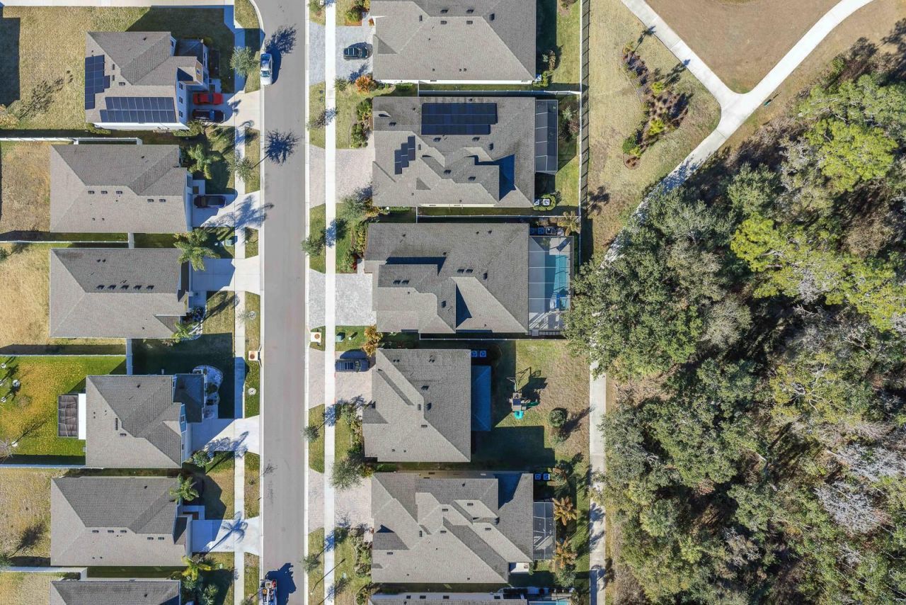 12928 Twin Bridges Drive , Riverview, FL 33579 Photo