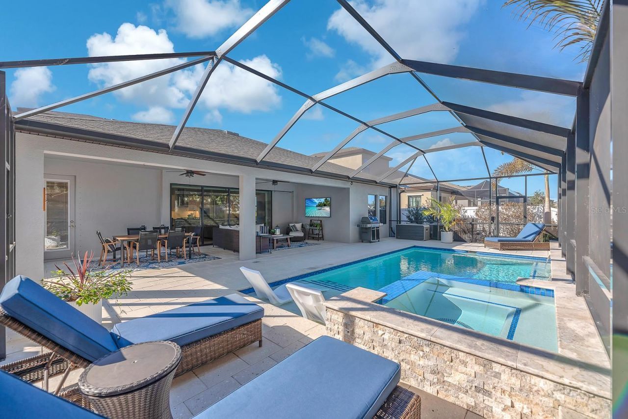 12928 Twin Bridges Drive , Riverview, FL 33579 Photo