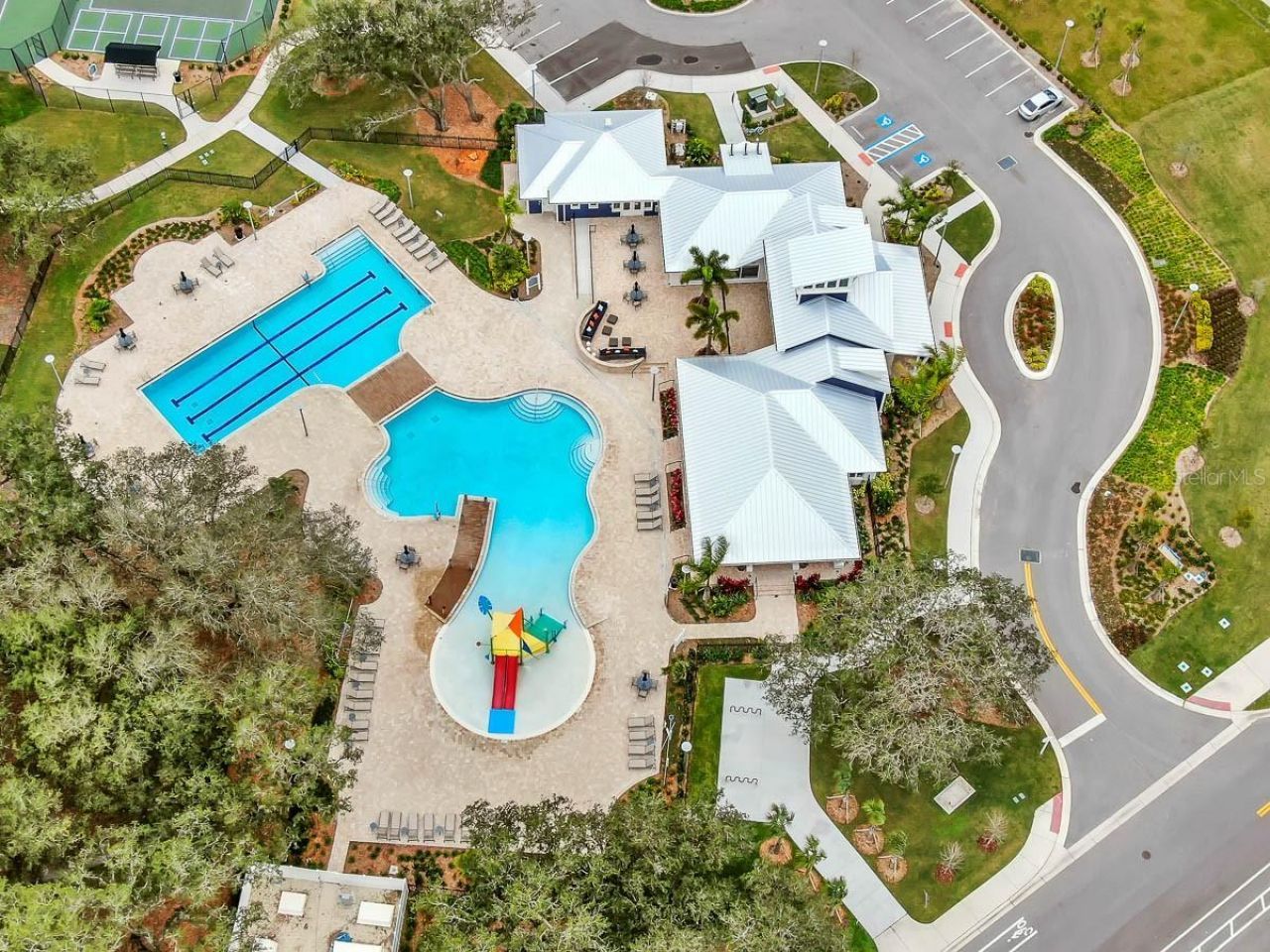 12928 Twin Bridges Drive , Riverview, FL 33579 Photo