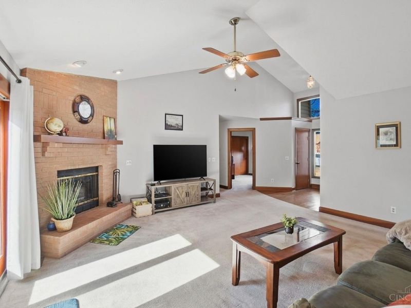 735 Preston Drive, Waynesville, OH 45068 Photo 8