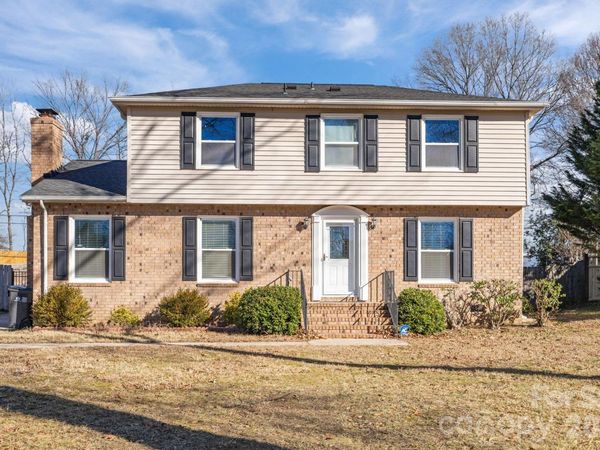 10737 Osprey Drive, Charlotte, NC 28226