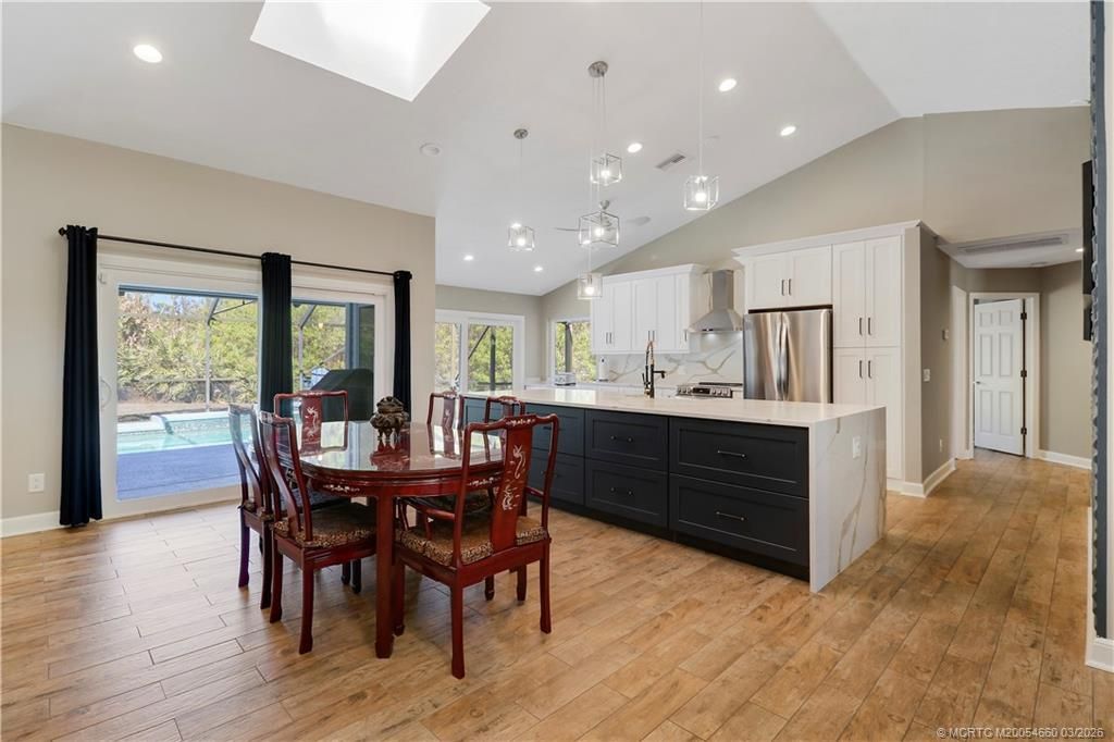 815 NE Stokes Terrace, Jensen Beach, FL 34957 Photo