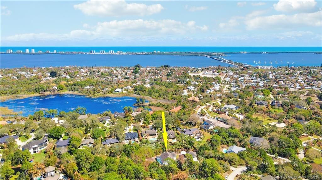 815 NE Stokes Terrace, Jensen Beach, FL 34957 Photo