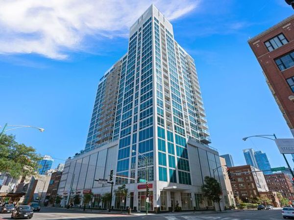 757 N Orleans Street , Unit 1511, Chicago, IL 60654