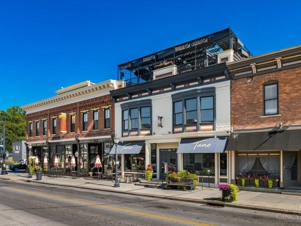 204 W Loveland Avenue, Loveland, OH 45140