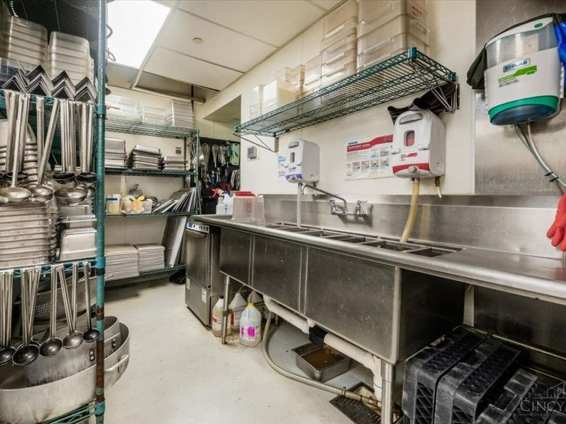 204 W Loveland Avenue, Loveland, OH 45140 Photo 22