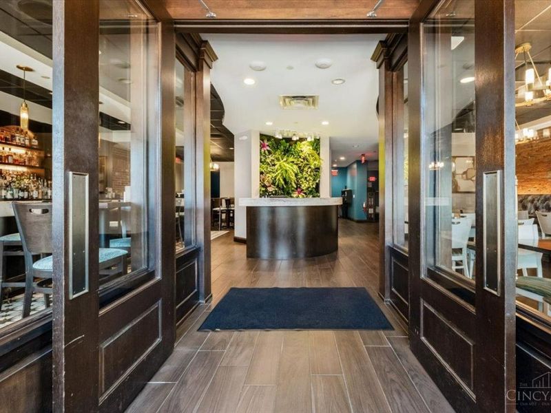 204 W Loveland Avenue, Loveland, OH 45140 Photo 5