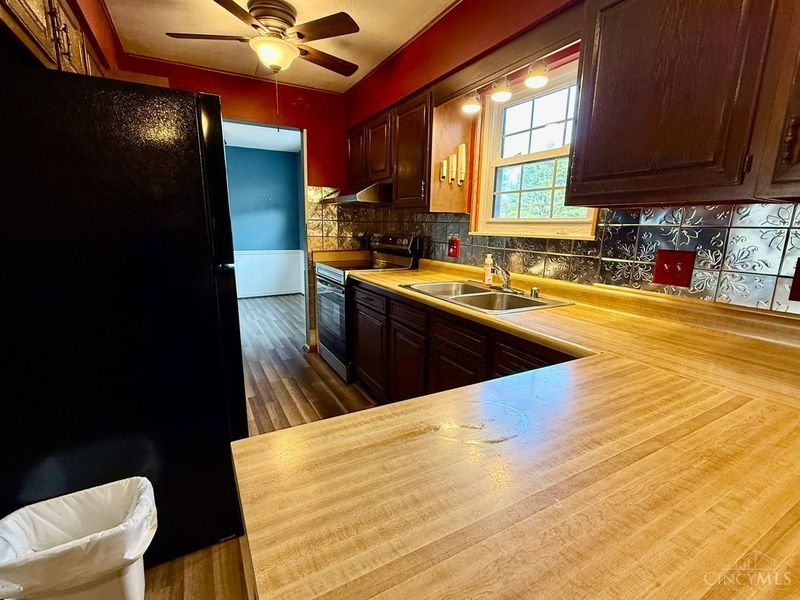 38 Dell Acres Drive, Georgetown, OH 45121 Photo 12