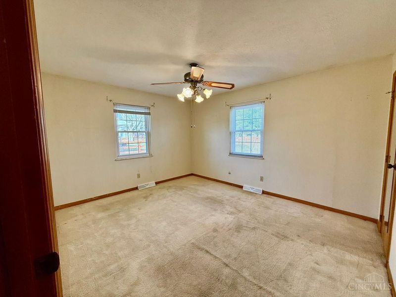 38 Dell Acres Drive, Georgetown, OH 45121 Photo 20