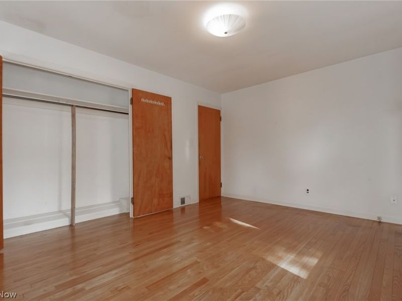 2078 Miami Road , Euclid, OH 44117 Photo 23