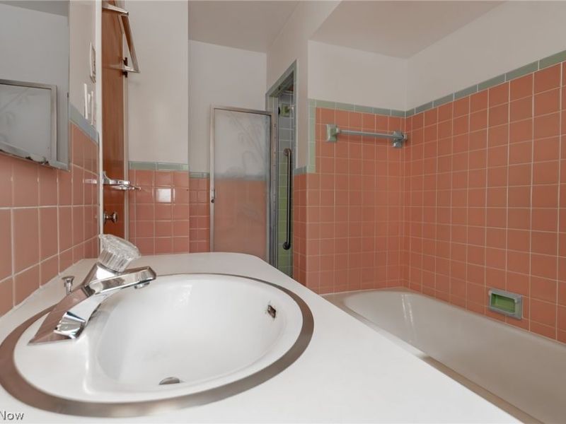 2078 Miami Road , Euclid, OH 44117 Photo 26