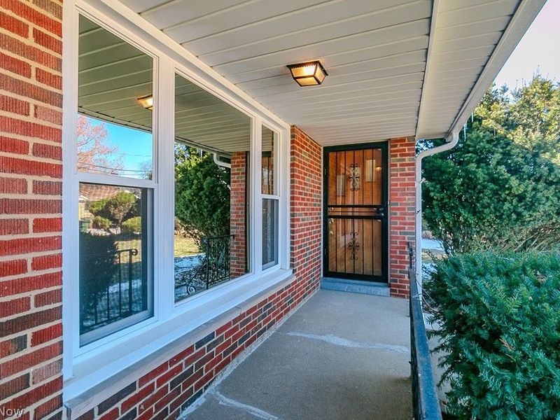 2078 Miami Road , Euclid, OH 44117 Photo 3