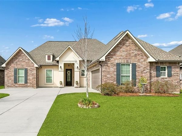 1816 JUSTIN Drive , Covington, LA 70435