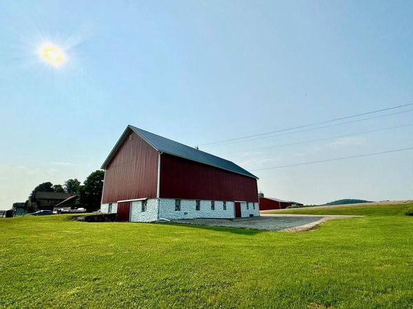 5310 W COUNTY ROAD R, Watertown, WI 53098