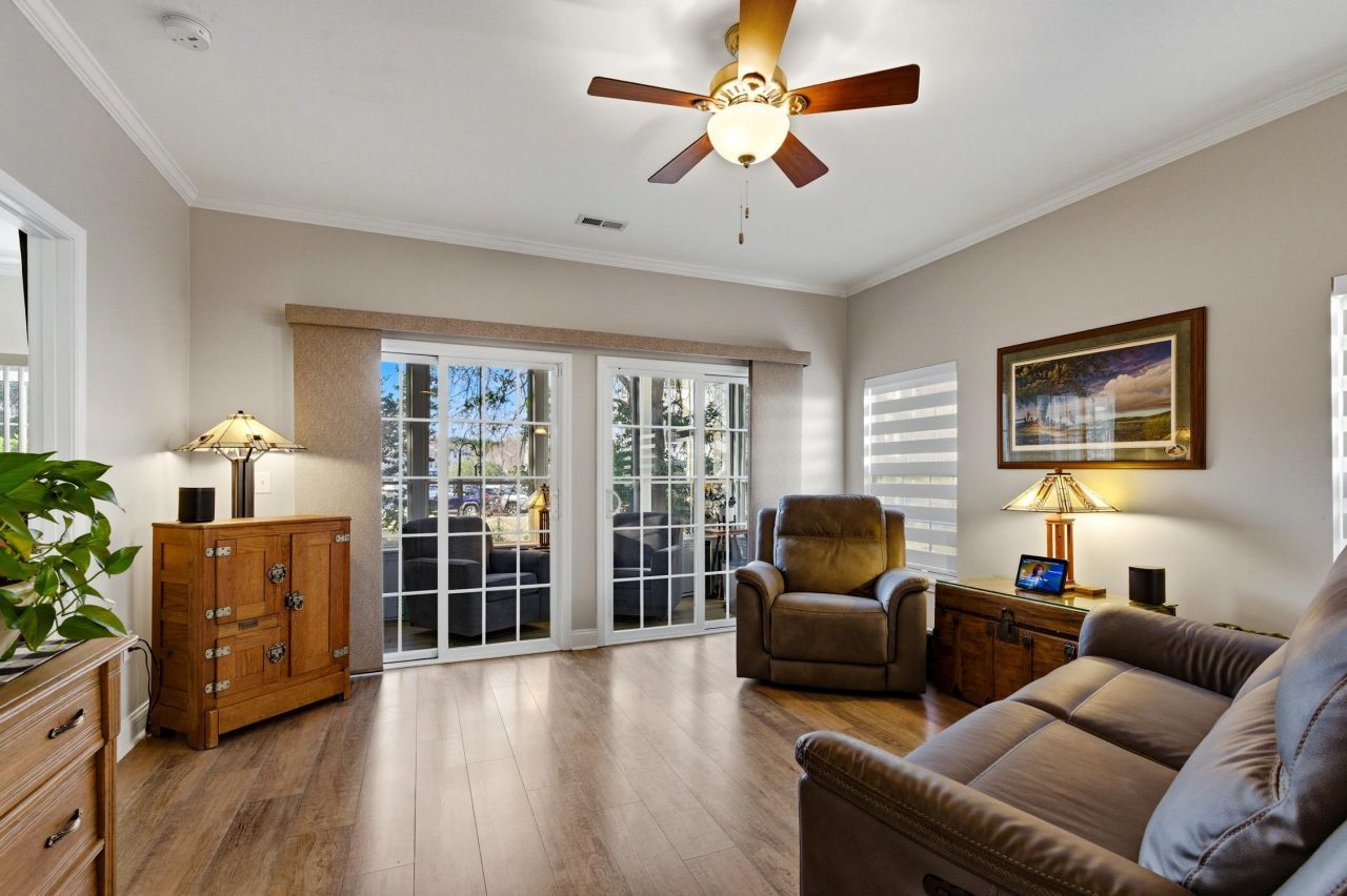 5026 Belleglen Court  Photo 12