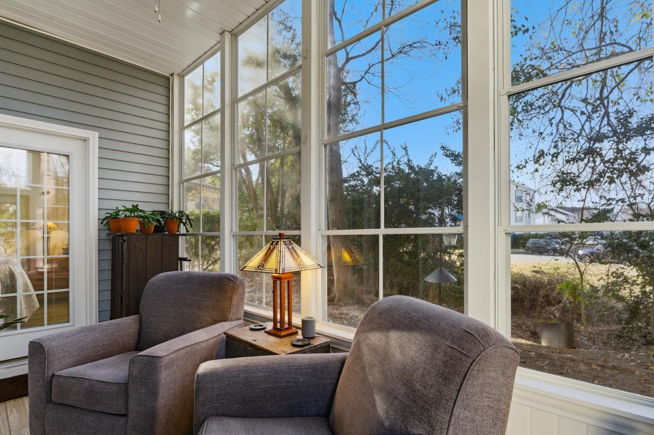 5026 Belleglen Court  Photo 25