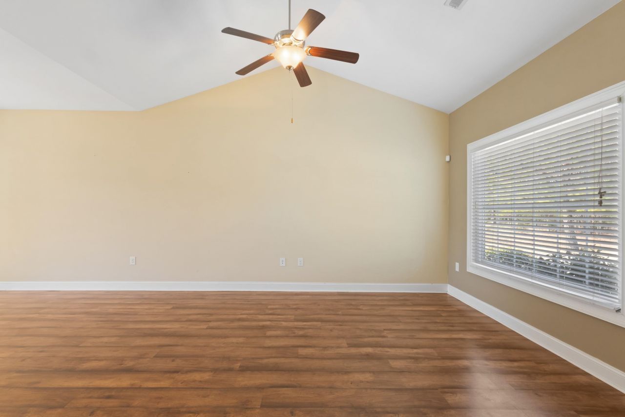 1100 Eureka Trail Photo 12