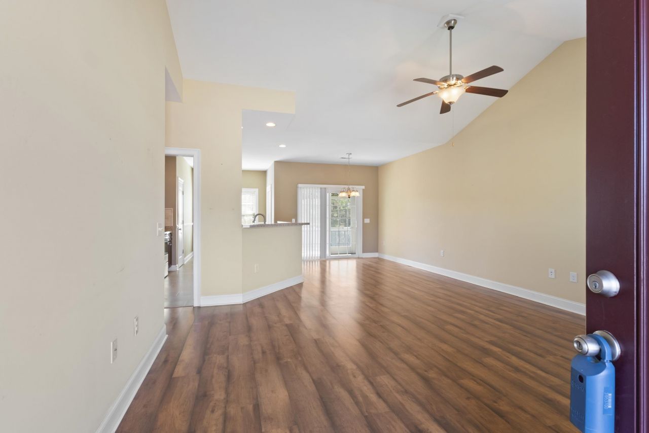 1100 Eureka Trail Photo 6