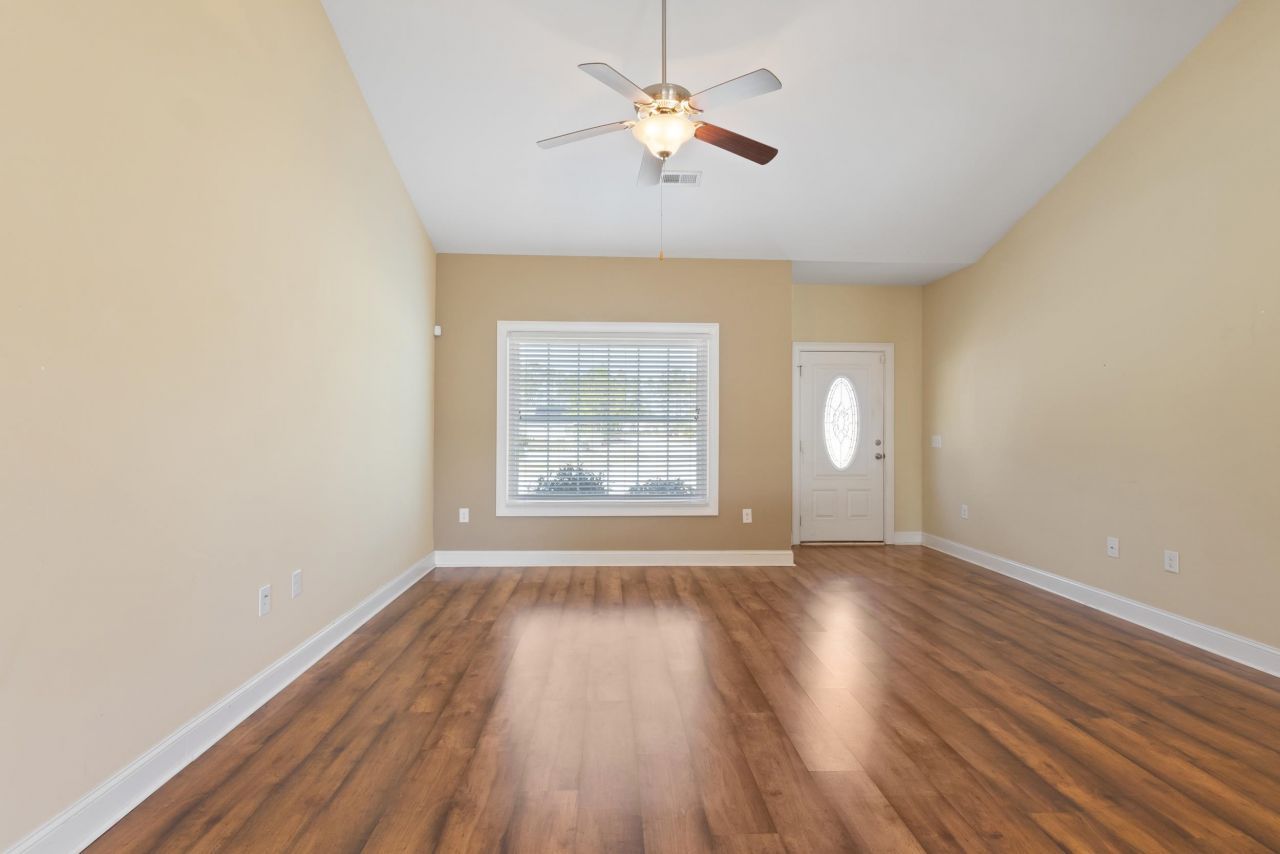 1100 Eureka Trail Photo 9