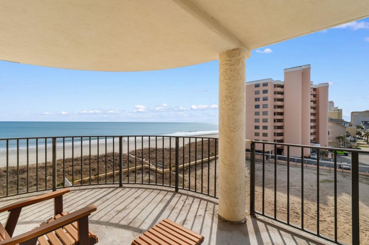 1425 S Ocean Blvd. Photo 16