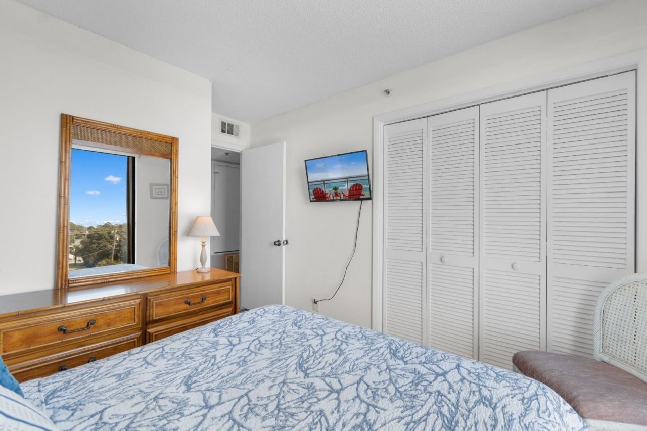 1425 S Ocean Blvd. Photo 23