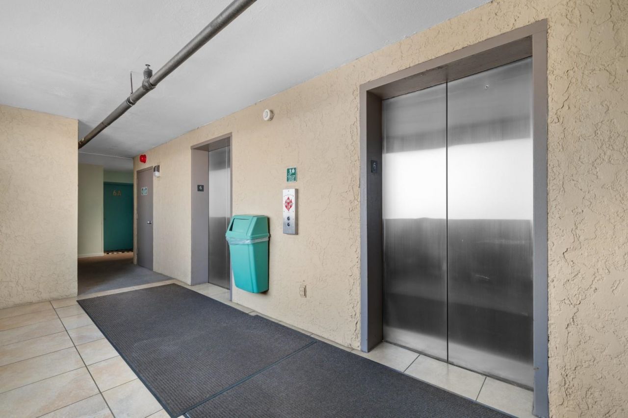 1425 S Ocean Blvd. Photo 26