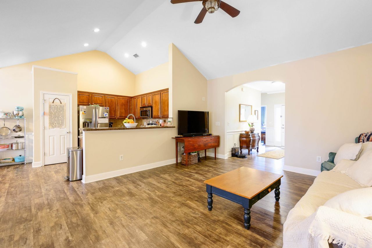 5149 Morning Frost Pl. Photo 7