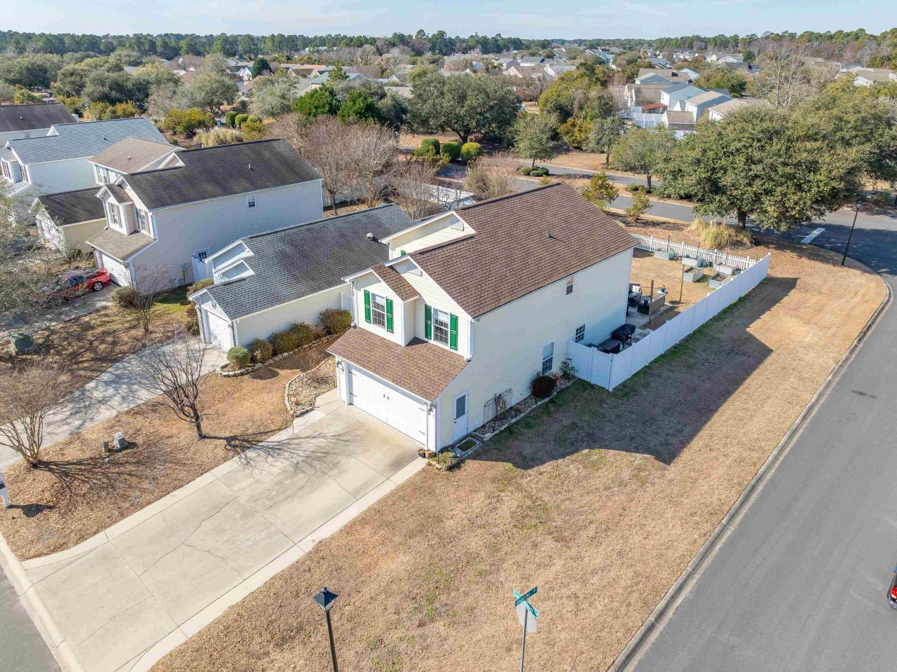 465 Dandelion Ln. Photo 4