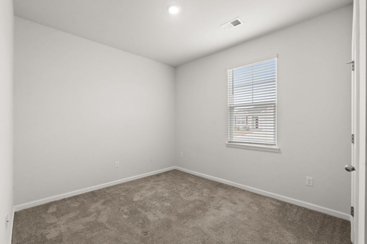 2661 Pegasus Place Photo 16