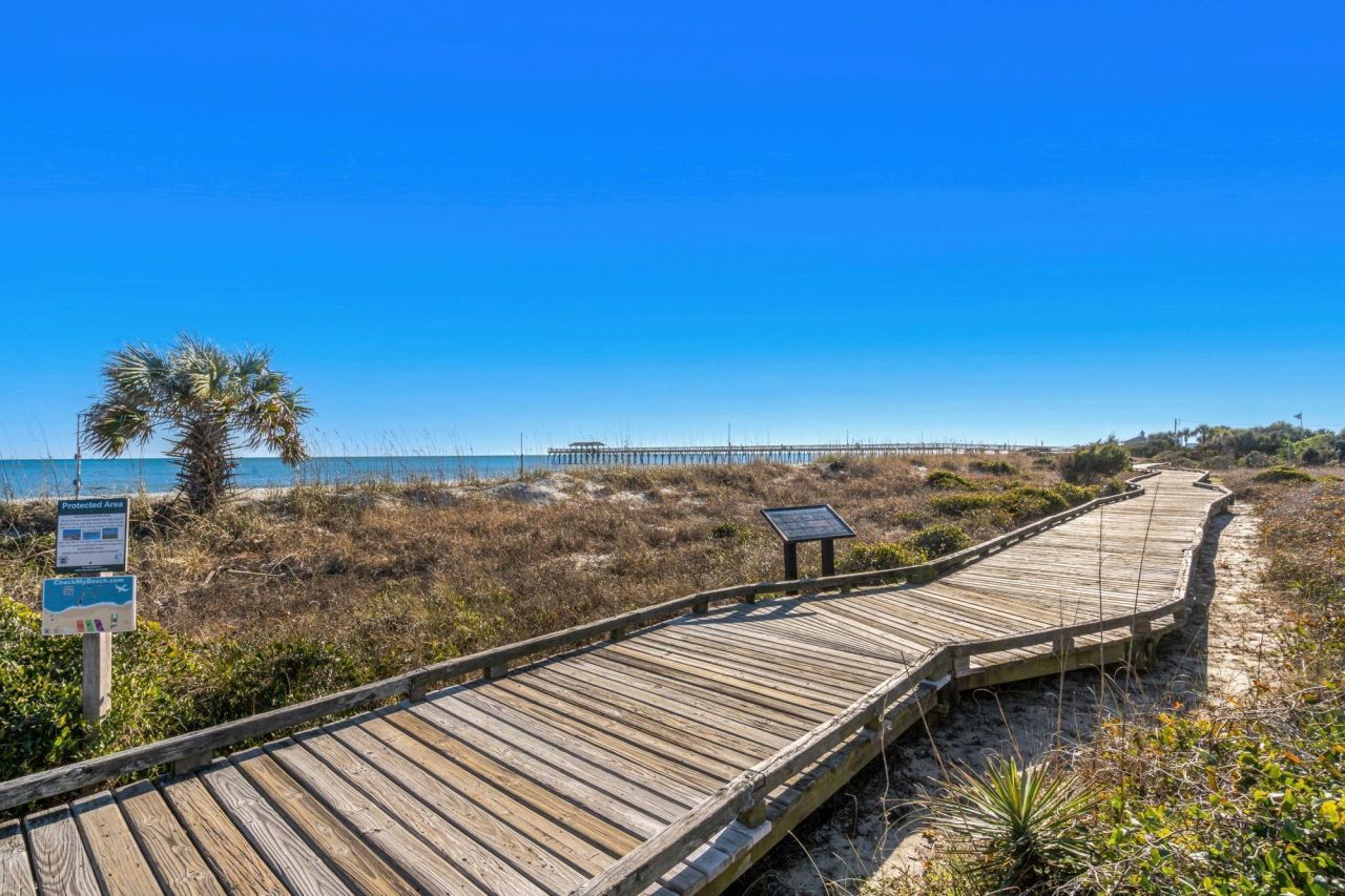 2661 Pegasus Place Photo 36