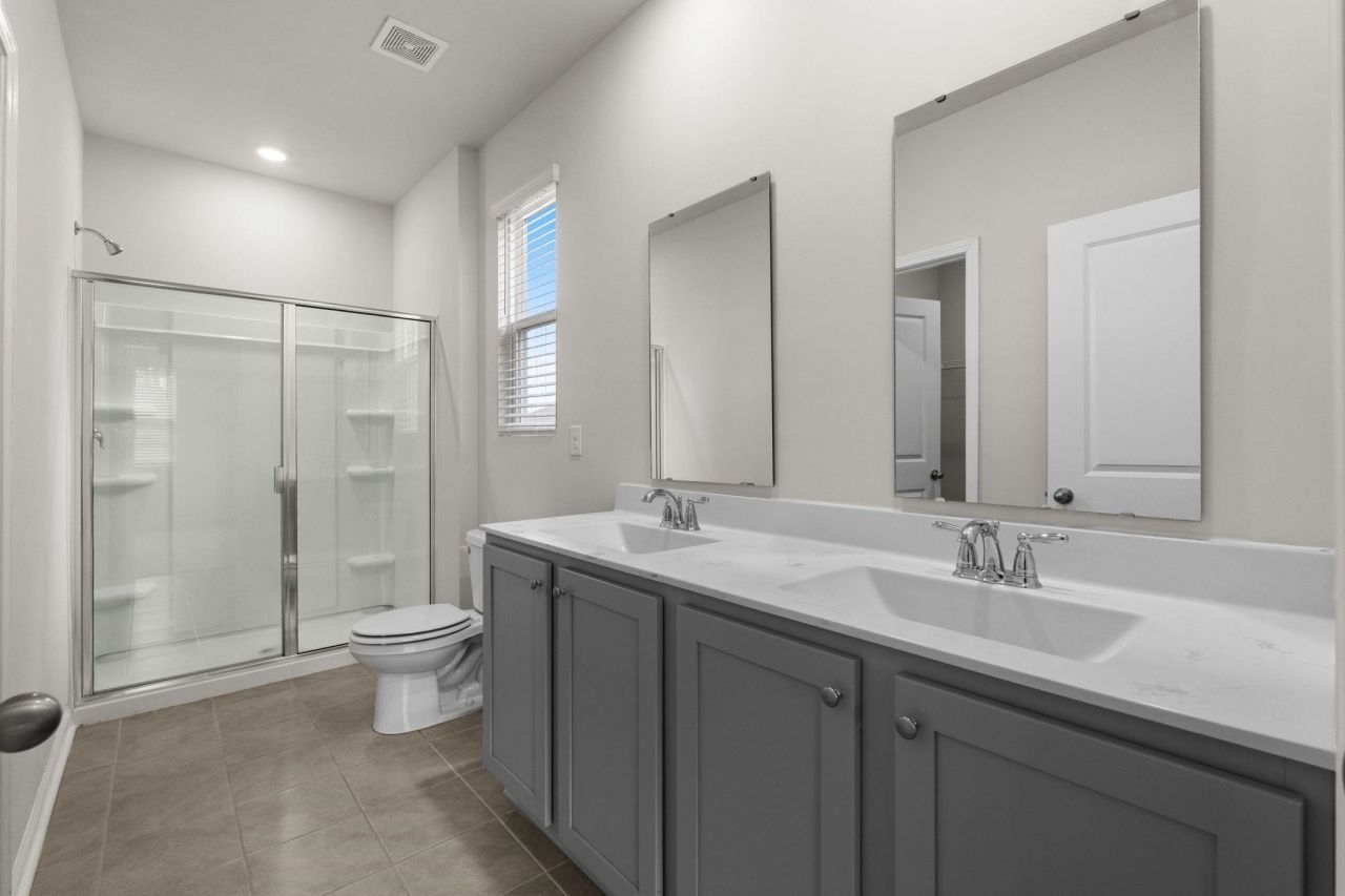 2661 Pegasus Place Photo 4