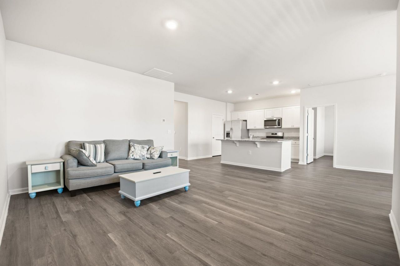 4012 Sage Dr. Photo 9