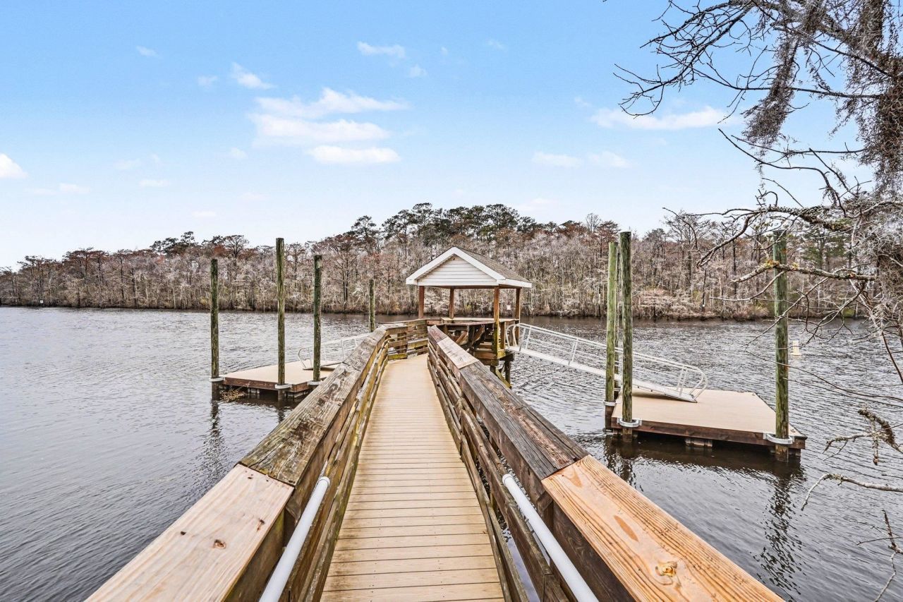 520 Riverward Dr.  Photo 27