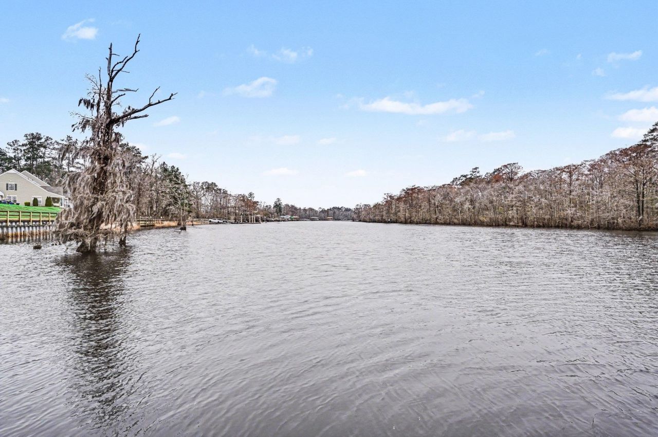 520 Riverward Dr.  Photo 30