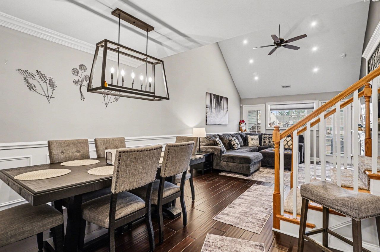 520 Riverward Dr.  Photo 6