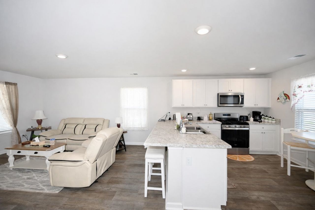 523 Wildfire Ct. Photo 4