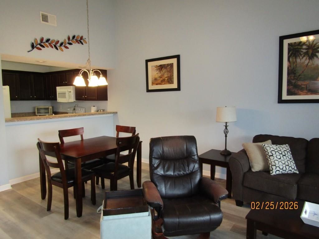 144 Scotchbroom Dr. Photo 6