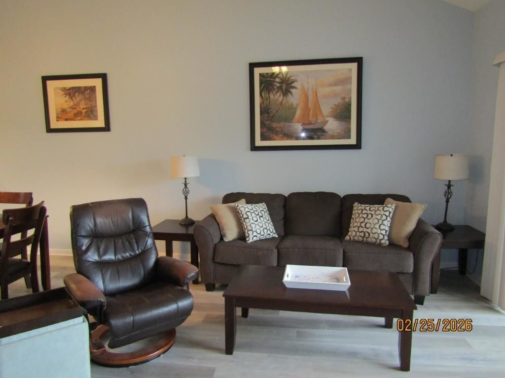 144 Scotchbroom Dr. Photo 7